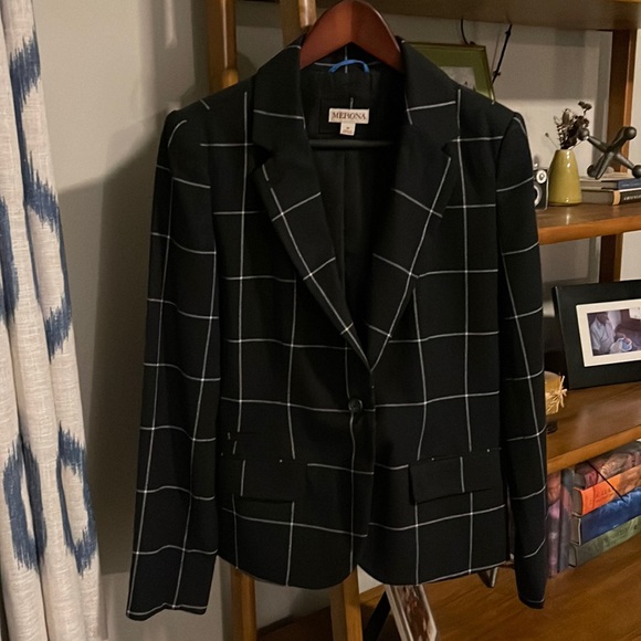 Black and white blazer - Picture 5 of 8